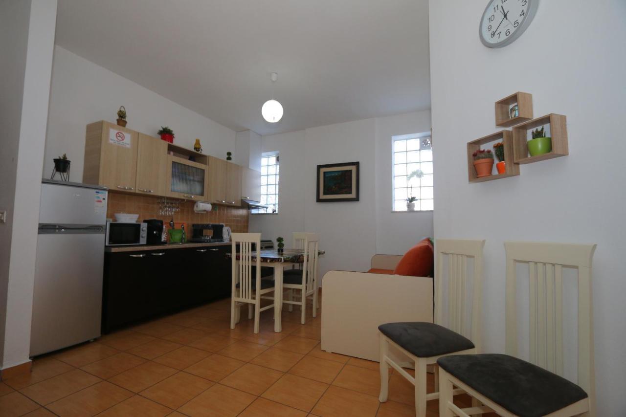 Sweet Living Apartment Shkoder Exterior photo